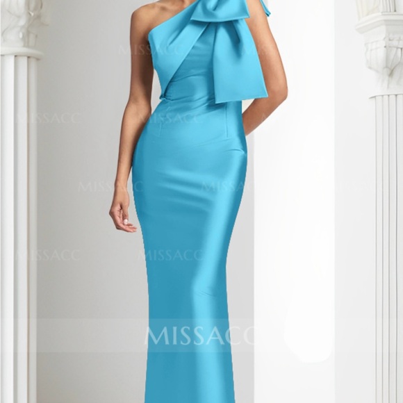 Great gowns for summer weddings! - Picture 4 of 4